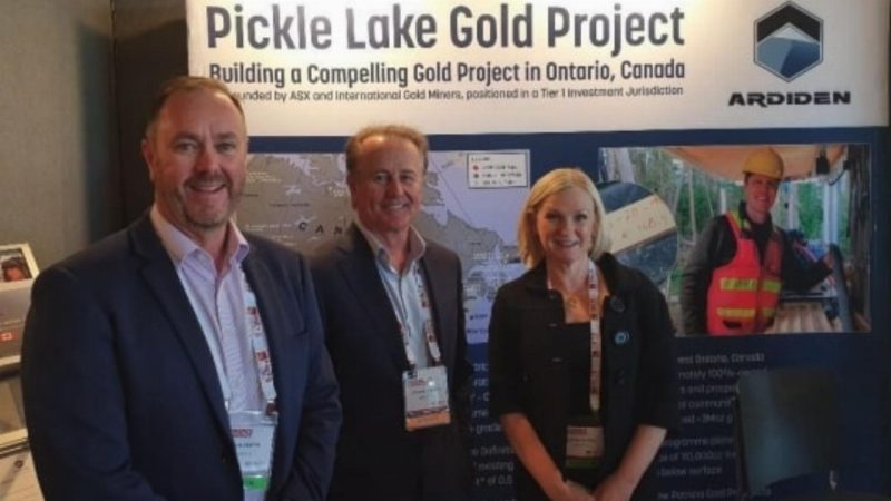 Ardiden (ASX:ADV) - CEO, Rob Longley (centre)