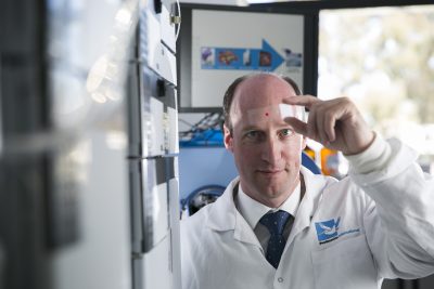 Proteomics International Laboratories (ASX:PIQ) - Managing Director, Dr Richard Lipscombe