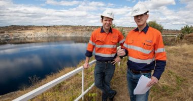 Genex Power (ASX:GNX) - CEO, James Harding (right)