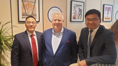 Stemcell United (ASX:SCU) - CEO, Philip Gu (left) & Executive Director, Michael Huang (right)