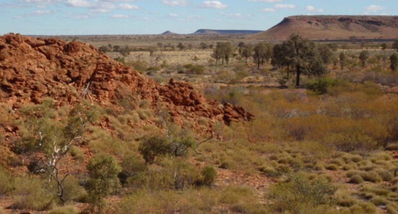 Outcropping Heavitree Quartzite in the Western Amadeus Basin