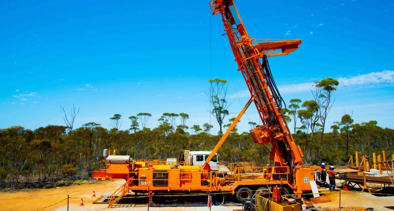 Drill rig in Outback Oz