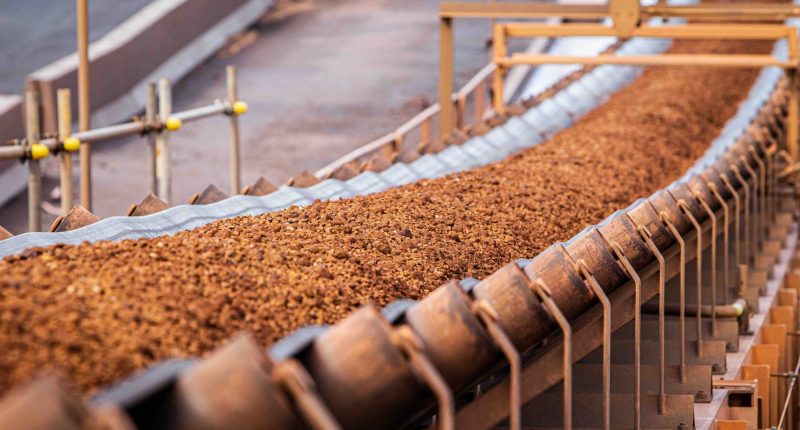 A conveyer carrying crushed ore.