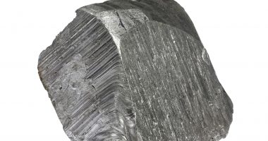 Image of a niobium rock.