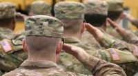 US soldiers salute