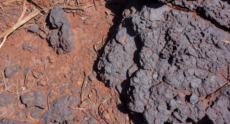 Image of manganese ore outcrop