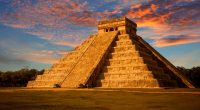 Image of a Mayan temple in Mexico