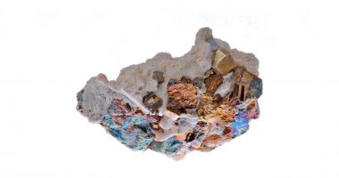 Pyrite, calcite and chalcopyrite