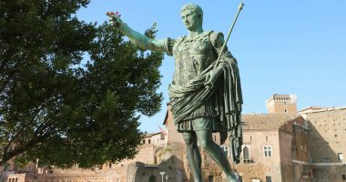 Bronze statue of Augustus in Rome