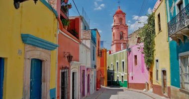 Cuban street