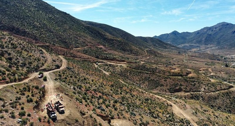 A winding dusty road in the FMR Resources dig site.