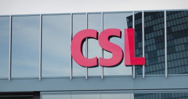 CSL information on the logo of the office facade.