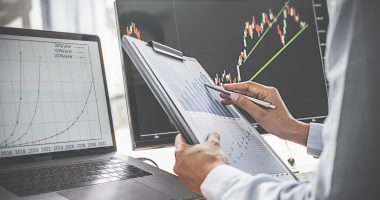 Business team investment trading do this deal on a stock exchange developing new approaches.